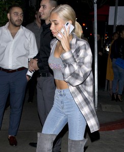 pia-mia-perez-at-the-avenue-night-club-in-hollywood-0.jpg