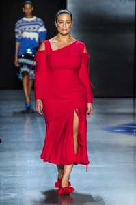 prabal-gurung-rf18-1423.thumb.jpg.20ade4fc6649b80a827f9bc3f3ba2b0f.jpg