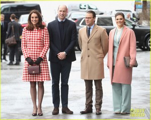 pregnant-kate-middleton-prince-william-bring-mental-health-awareness-to-sweden-05.jpg