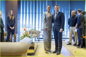 rihanna-joins-french-president-emmanuel-macron-at-education-conference-05.jpg