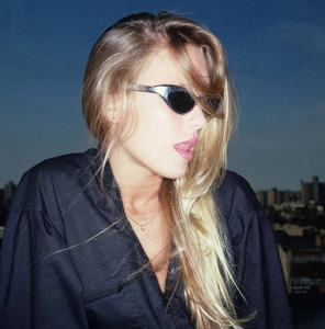 robin-wright-penn-1982-photo-edo-bertoglio.thumb.jpg.281a2b3c359f5ac2bbc062e1db5d65e2.jpg