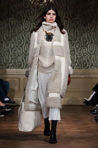 rodebjer_AW18_1001.jpg