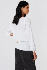 rut_beline_button_blouse_1031-004226-0001_02b.jpg