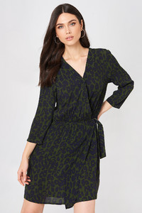 saint_tropez_animal_wrap_dress_1549-000033-8245_01j.jpg