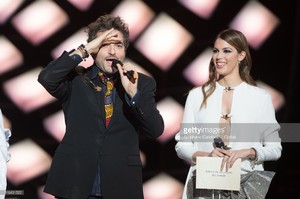 singer-matthieu-chedid-aka-m-delivers-a-speech-after-he-received-the-picture-id916431522.jpg