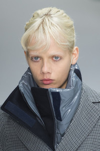 sportmax-clpa-rf18-3042.thumb.jpg.0f7a1f8ab4b98a3834a72d072cfe18ab.jpg