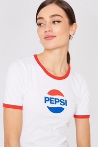 sweet_sktbs_sweet_pepsi_ringer_tee_1523-000009-0001_04g.jpg