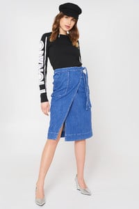 tommy_hilfiger_lylyan_skirt_1478-000090-8265_01c.jpg