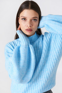 trendyol_balloon_sleeve_high_neck_knit_1494-000442-0003_01a.jpg