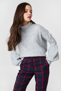 trendyol_balloon_slleve_high_neck_knit_1494-000442-0008_01a.jpg