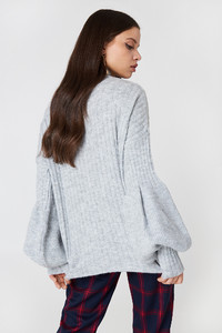 trendyol_balloon_slleve_high_neck_knit_1494-000442-0008_02b.jpg