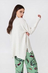 trendyol_high_neck_ribbed_knit_1494-000445-0244_03b.jpg