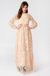 true_decadence_lace_maxi_dress_1521-000020-8004_02c.jpg