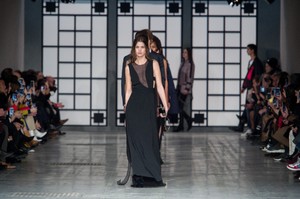 trussardi-rf18-2577.thumb.jpg.482d366824cd600185659022275544a0.jpg