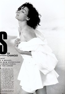 uk_vogue_jan_1989_2.thumb.jpg.c12fef7651f3b278f3b90e3beeabb42d.jpg