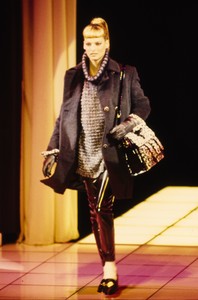 versace-fw-1994-1.thumb.jpg.513442666ec398dea2704ed0bef3bee4.jpg