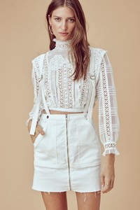 victorianblouseoverall_f8cc7c9b-8966-4c22-b05a-be94eec20231.jpg