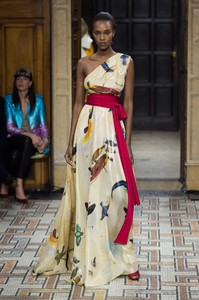 vionnet-rf17-3465.thumb.jpg.d4fb0ab676046668d85a93020bfb7c53.jpg