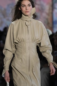 zimmermann-fw18samd1.thumb.jpg.4b0c4487539ffb75fa97465af8c3cb29.jpg