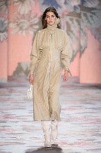 zimmermann-fw18samr1.thumb.jpg.fba5af0f56eaf3e0abc75c0a509f7827.jpg