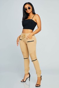 00020_HB4361947_TOP_HB6603294_PANTS_387.jpg