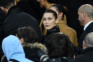 012_bellahadid_march2018.jpg