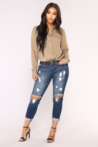 02-13-18_90115_DARK_DENIM0157_d65b9876-2b3a-42b7-bdbd-eabc74e0ed1b.JPG