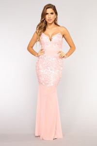 03-29-18_Studio_2ID69517_Pink13013.jpg