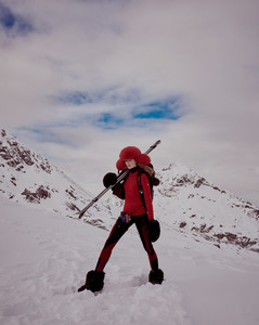 171112_HarpersBazaar_SKI_06_093.thumb.jpg.e556e98c16113e395b6f119c88c7b2f8.jpg