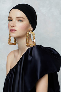 171117_SachinBabi_PF18Earrings2619.jpg