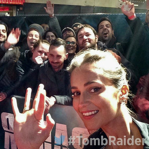 28158906_1570863056354095_8197457714532581376_n.thumb.jpg.280d2bea75e8104b1cd07e42ae8ae949.jpg