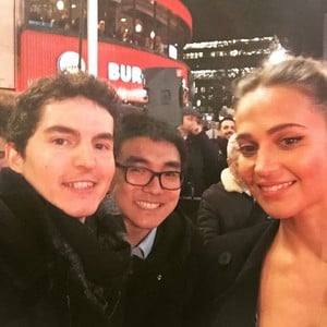 28427804_197166664378162_2294914915900588032_n.thumb.jpg.d240391cc97dcb1c2575db22f31cd82c.jpg