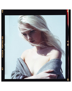 35mm_Magazine_Film_Photography_Fashion_Editorial_by_Jonny_Marlow_alex_ghantaous_alexa_raynen-7.thumb.jpg.bbce5cf82085321b2f44ffa0131efe8e.jpg