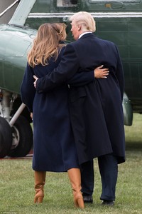 4A594FC200000578-5519565-Falling_in_love_President_Trump_70_then_yanked_his_third_wife_47-a-73_1521485618752.jpg