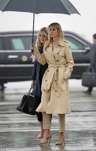 4AAC56A800000578-5559283-Rainy_weather_Ivanka_36_and_Tiffany_24_were_seen_arriving_at_Cle-m-126_1522347419073.jpg