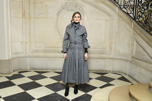 Olivia+Palermo+Christian+Dior+Photocall+Paris+kHc3igkt2-Fx.jpg