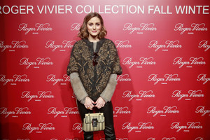 Olivia+Palermo+Press+Presentation+FW+2018+dOQJZDsSzvHx.jpg