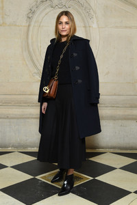 Yasmin+Le+Bon+Christian+Dior+Photocall+Paris+SCsLv4p_nRxx.jpg