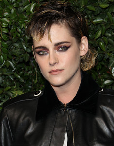        kstew040318BZNimage5.jpg