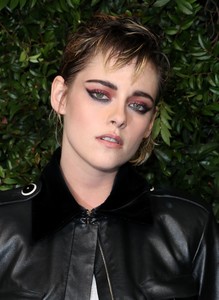        kstew040318BZNimage10.jpg