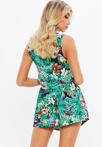 green-tropical-vest-and-shorts-set (2).jpg