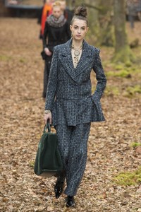 Camille Hurel Chanel Fall 2018 RTW PFW.jpg