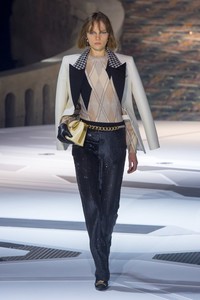 Fran Summers Louis Vuitton Fall 2018 RTW PFW.jpg