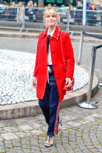    mell070318BZNimage105.jpg
