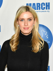 Nicky+Hilton+Rothschild+International+Women+4Ns7WeJl1X8x.jpg