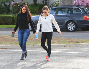 Jennifer+Garner+out+and+about+R5ZCrN4iq31x.jpg