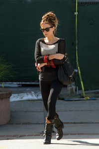         kbec090318BZNimage123.jpg