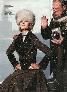 glamour russia nov 2005 4.jpg