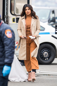  pcho130318BZNimage11.jpg