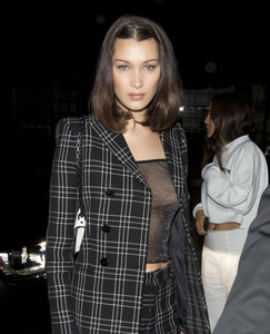     bhad140318BZNimage32.jpg